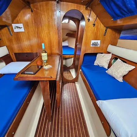 Hermes Hotel na wodzie *