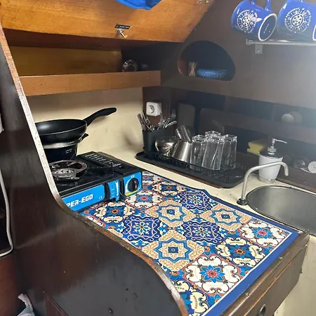 Båthotell Hermes Caleta de Sebo
